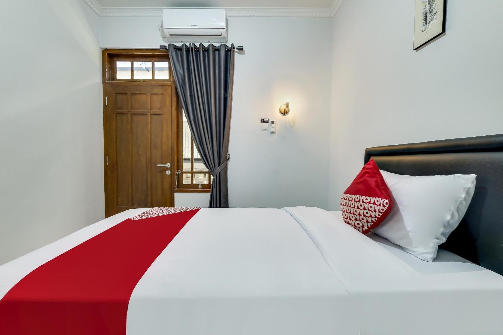 Super Oyo Capital O 90983 Harmony Easy Stay Maguwo Exterior foto